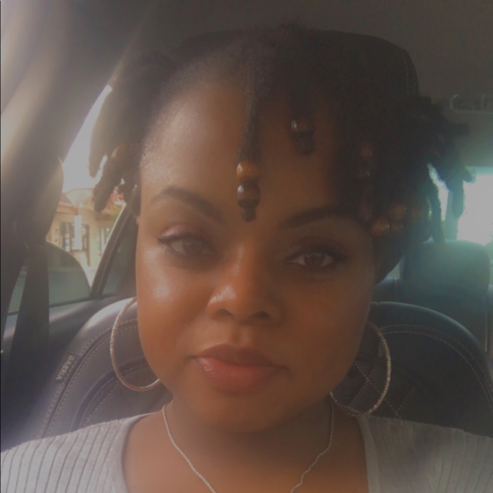 Meet your Posher, Rosesania